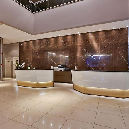 Quality Hotel Manaus Esterno foto