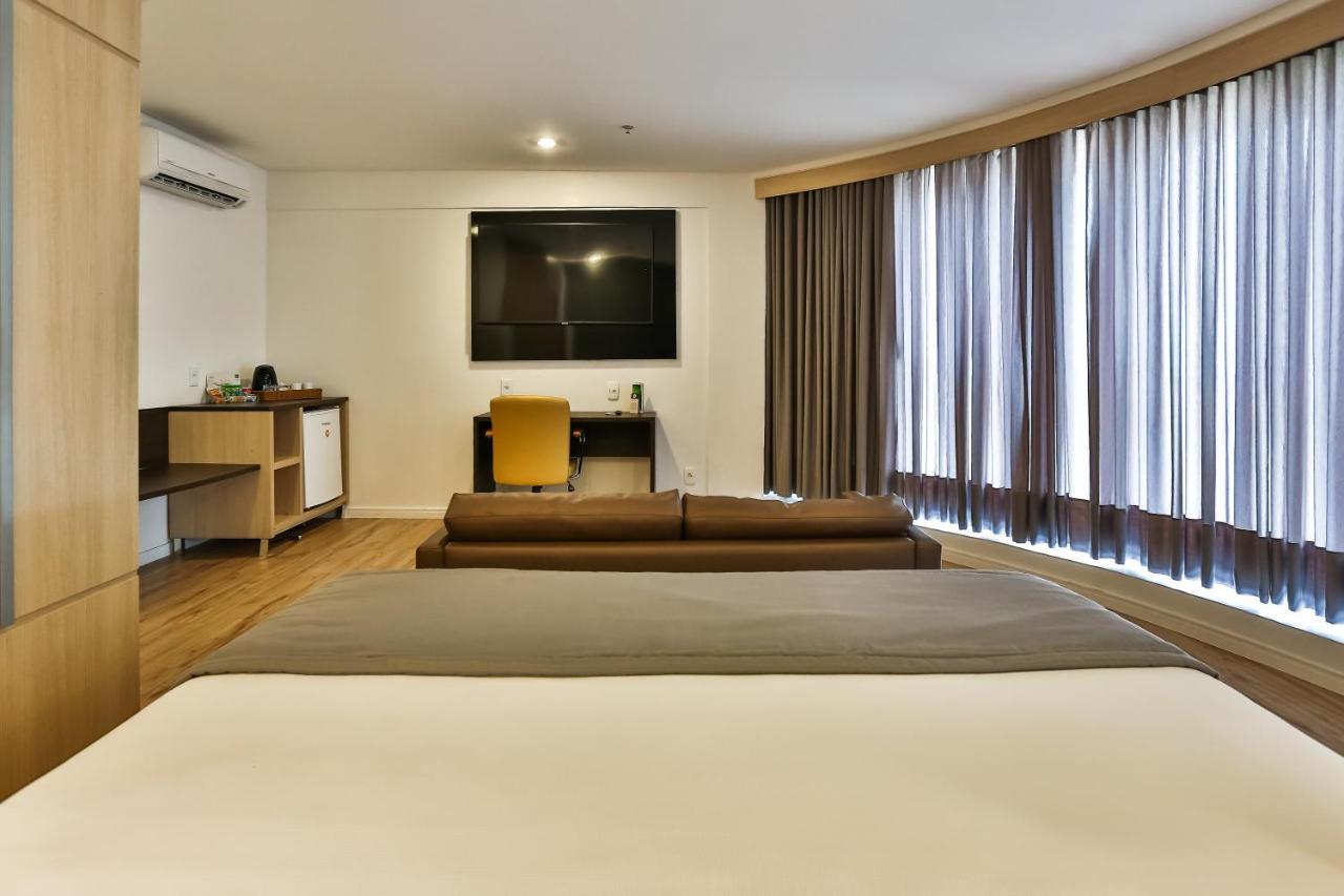 Quality Hotel Manaus Esterno foto