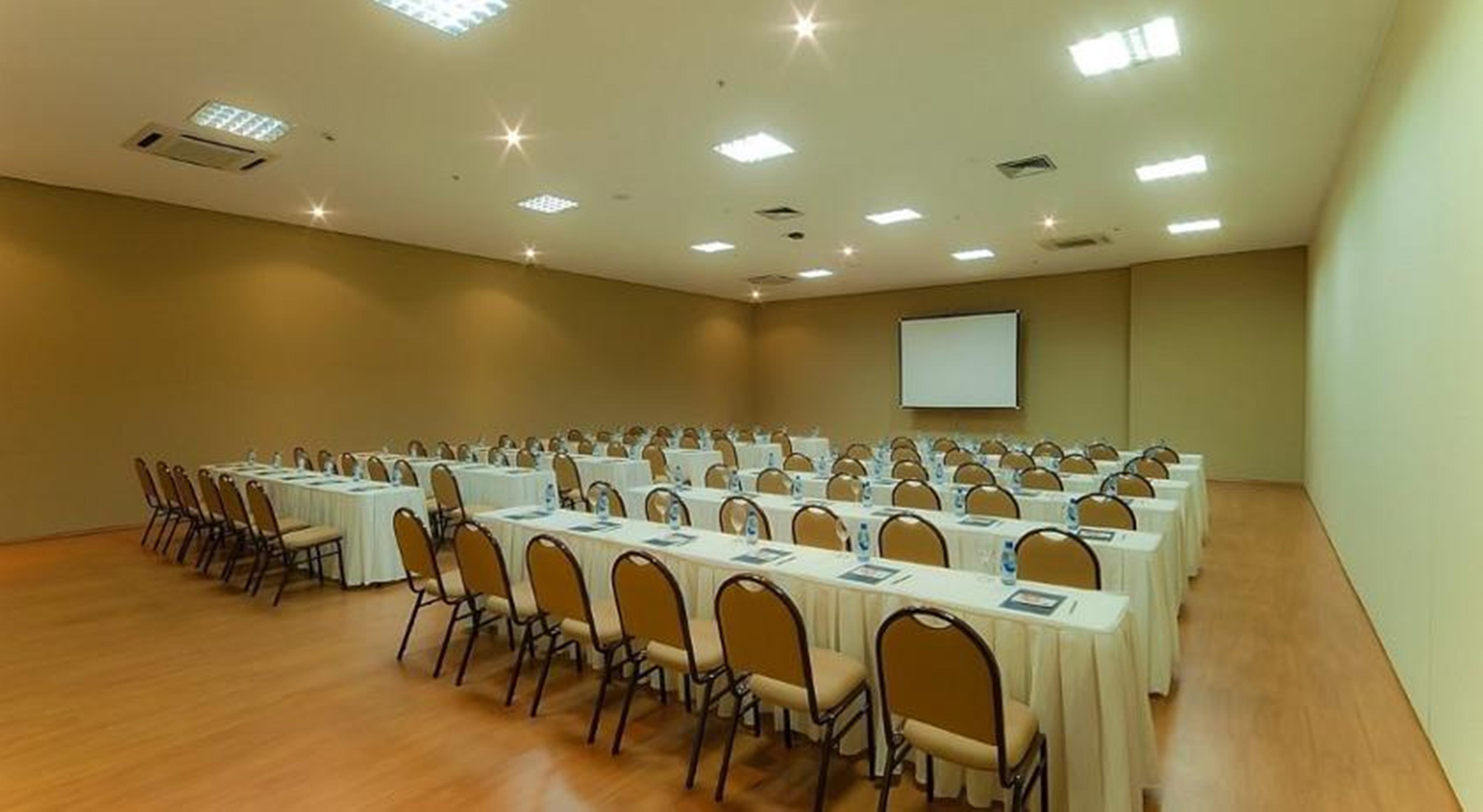 Quality Hotel Manaus Servizi foto