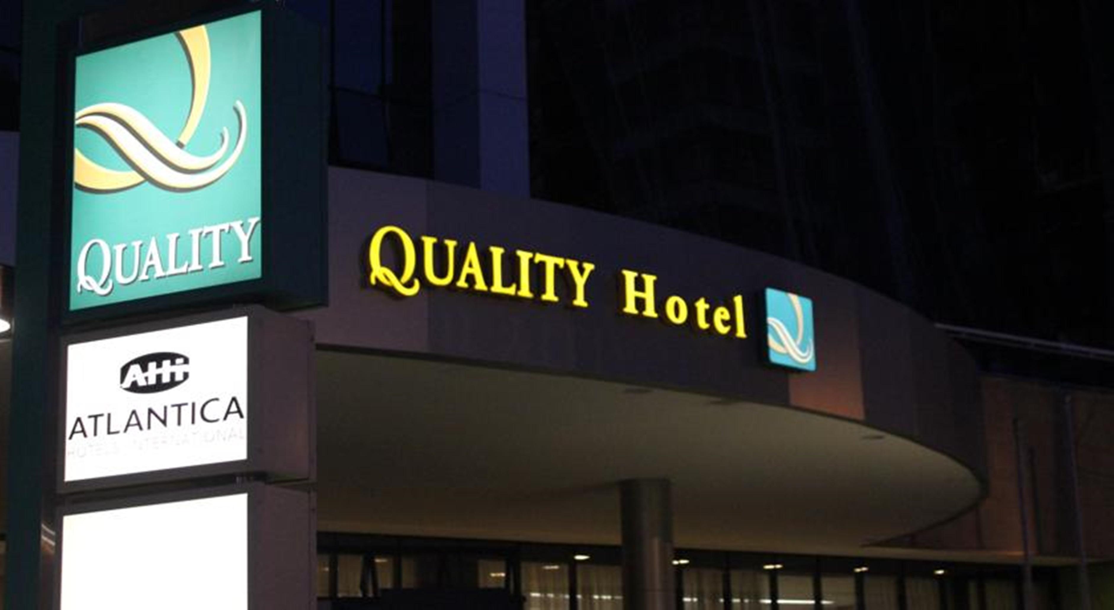 Quality Hotel Manaus Esterno foto